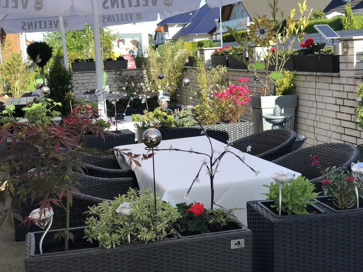 Hotel & Restaurant Blume Wolfsburg Eksteriør billede