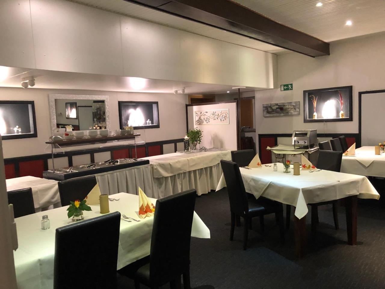 Hotel & Restaurant Blume Wolfsburg Eksteriør billede